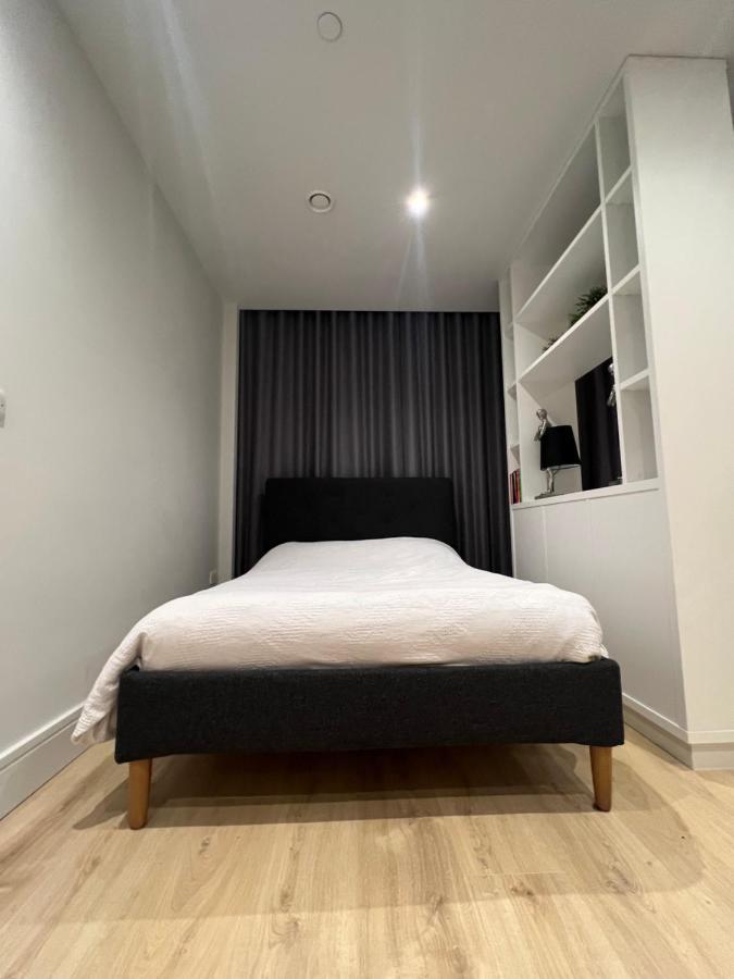 London Luxxe Suites & Apartments - London Heathrow Airport, Terminal 1 2 3 4 5 Hillingdon Dış mekan fotoğraf