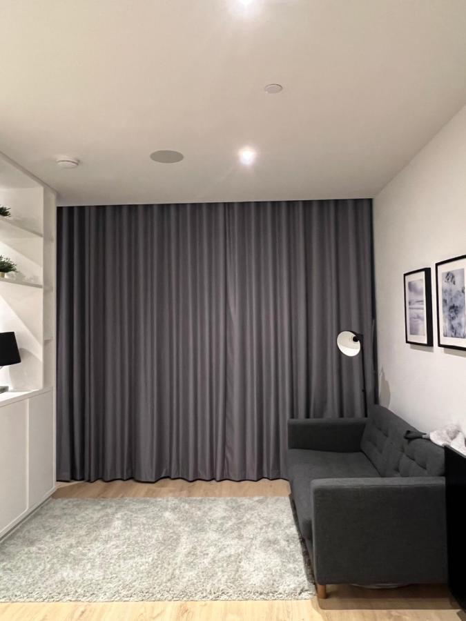 London Luxxe Suites & Apartments - London Heathrow Airport, Terminal 1 2 3 4 5 Hillingdon Dış mekan fotoğraf
