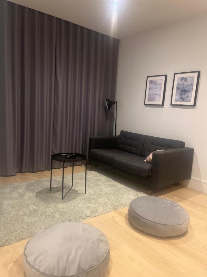 London Luxxe Suites & Apartments - London Heathrow Airport, Terminal 1 2 3 4 5 Hillingdon Dış mekan fotoğraf